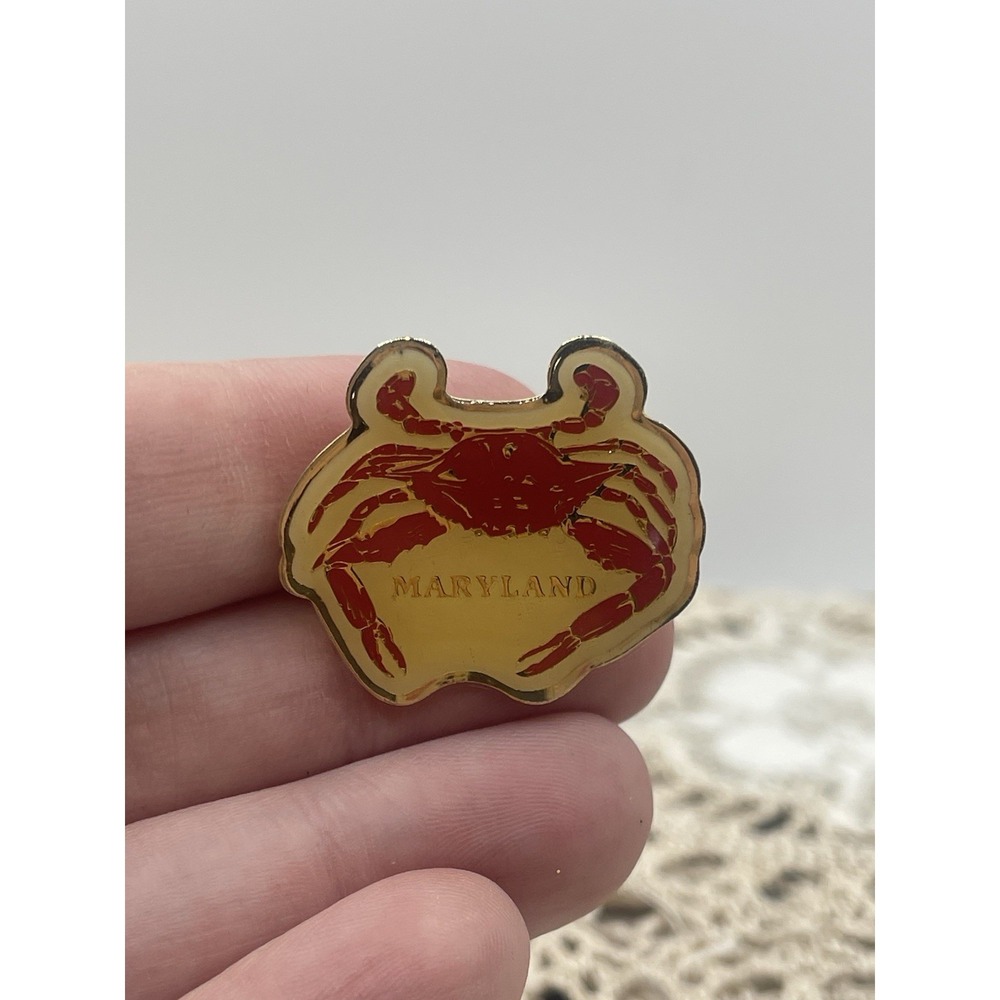 Maryland Red Crab Souvenir Lapel Pin